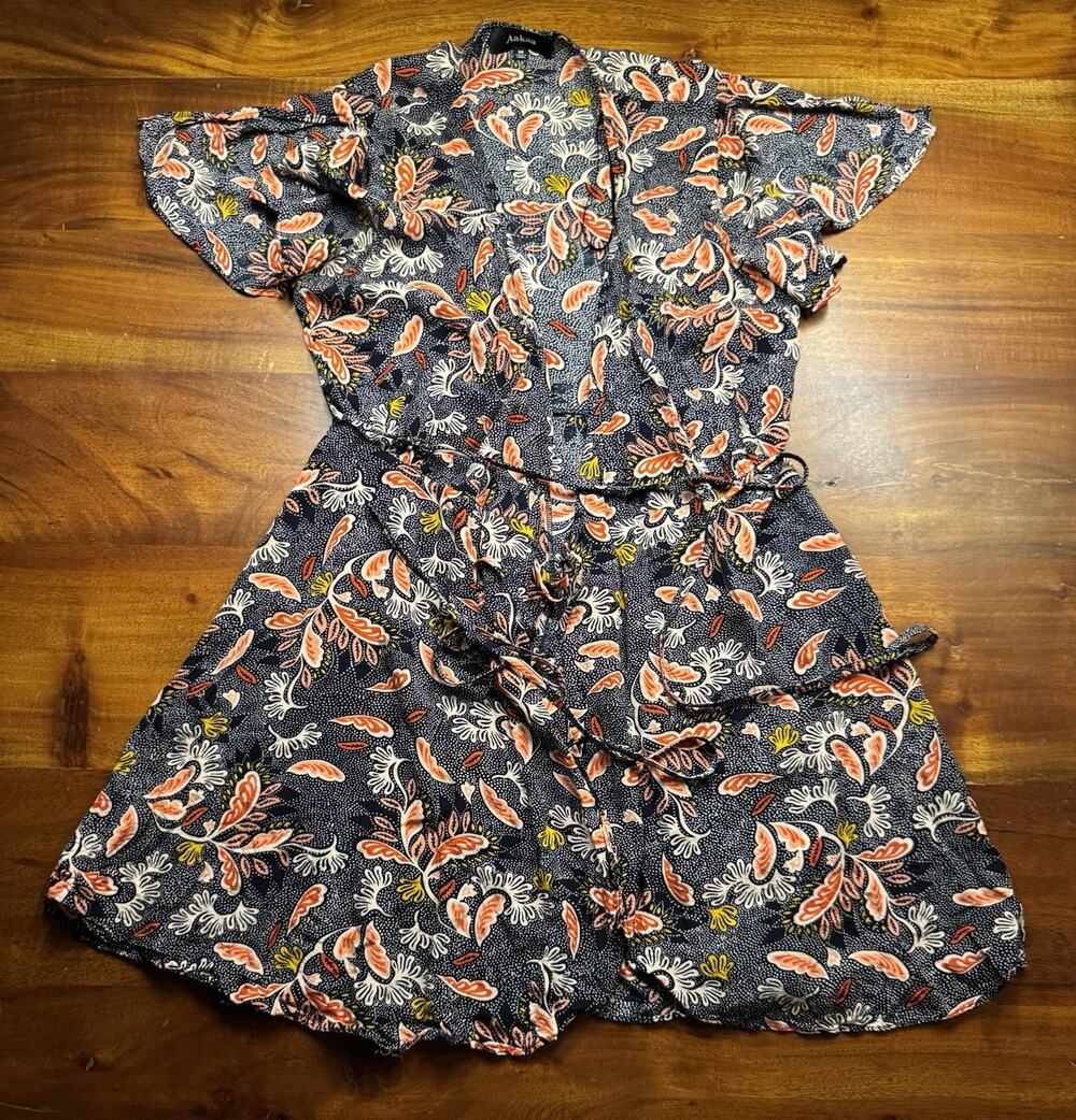 Aakaa Women’s Navy Floral Tie Front Wrap Short Dress Short Sleeve Sz M